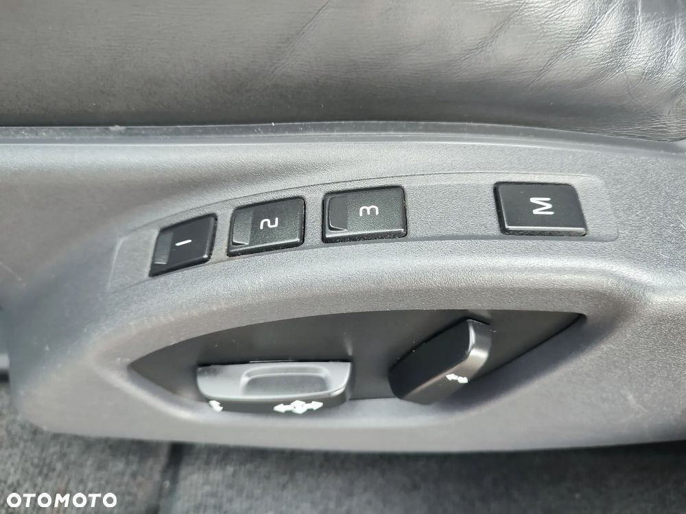 Volvo XC 60 D4 Geartronic Summum - 20