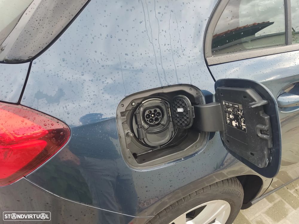 Mercedes-Benz A 250 - 18
