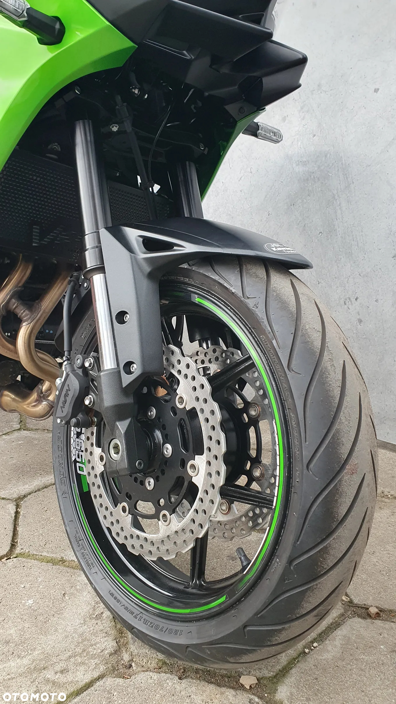 Kawasaki Versys 650 - 8