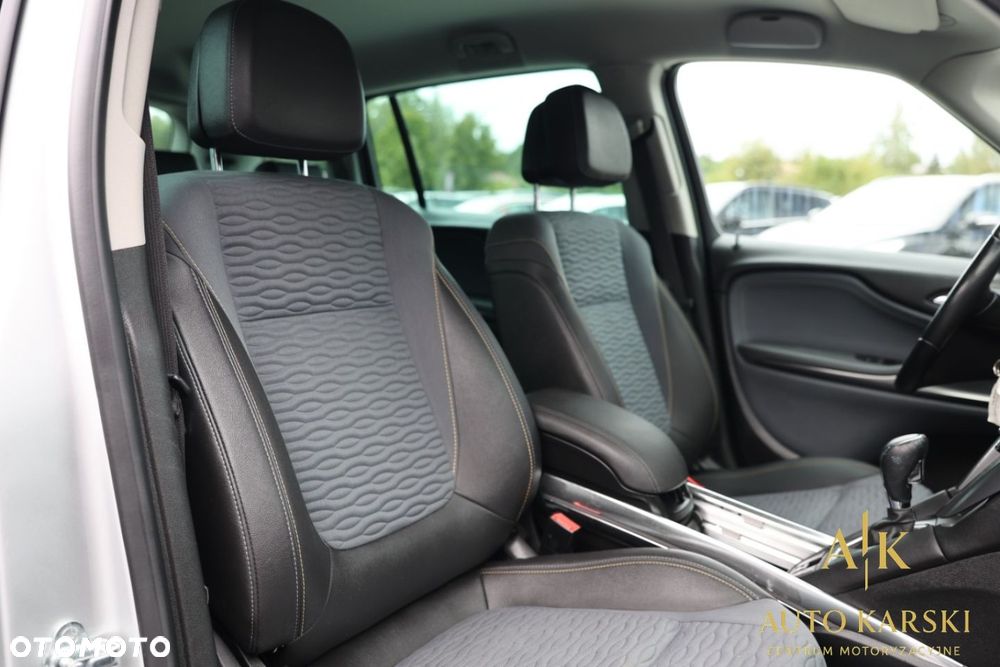Opel Zafira - 37