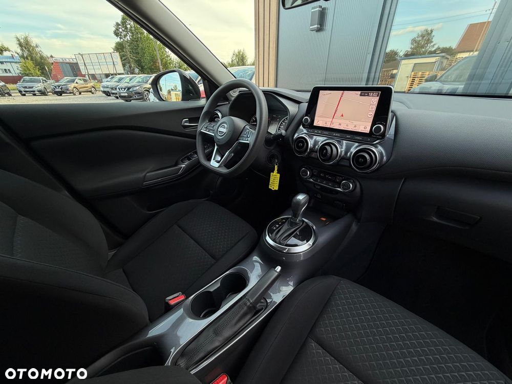 Nissan Juke 1.0 DIG-T N-Connecta DCT - 25