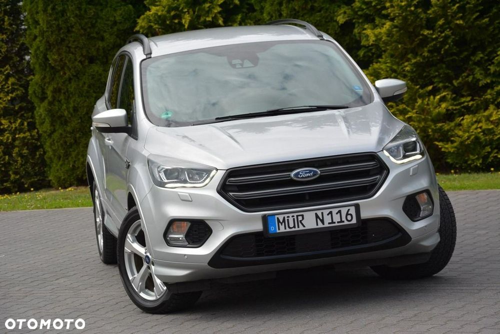 Ford Kuga 2.0 TDCi 4x4 ST-Line - 9
