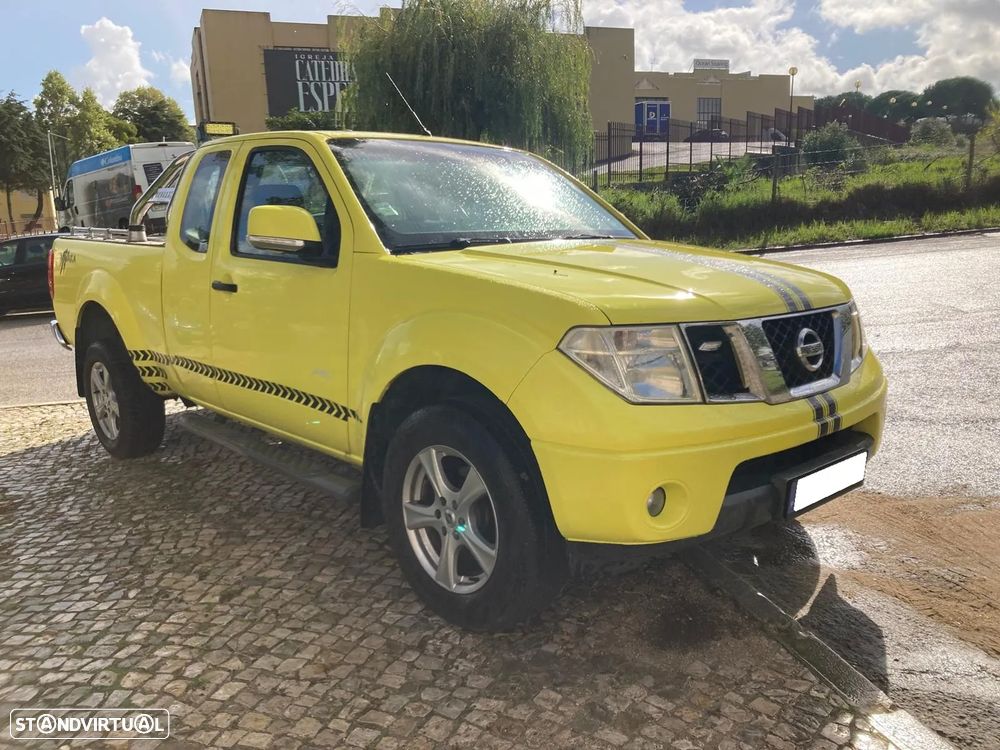 Nissan Navara 2.5 dCi CD LE Sport Edition - 2