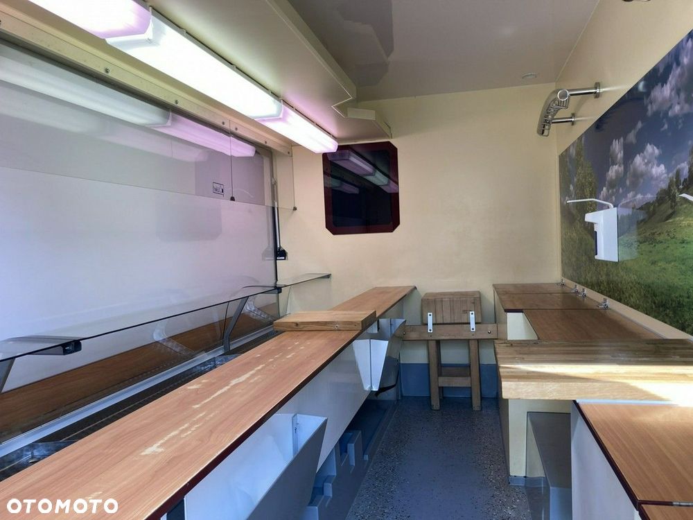 Inny Przycz Autosklep wędlin Gastronomiczna food truck foodtruck sklep 2011 - 16