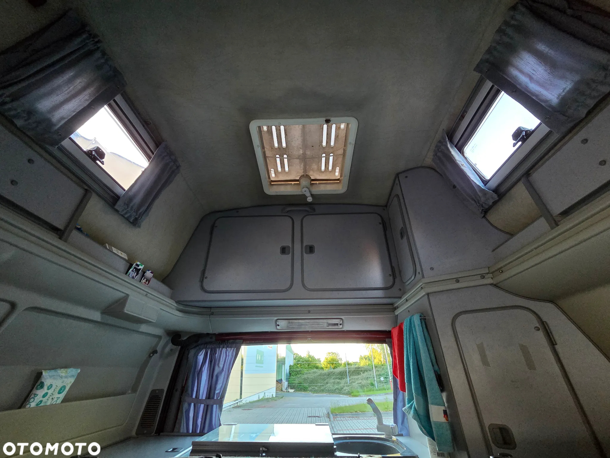 Ford Transit Westfalia Nugget - 20