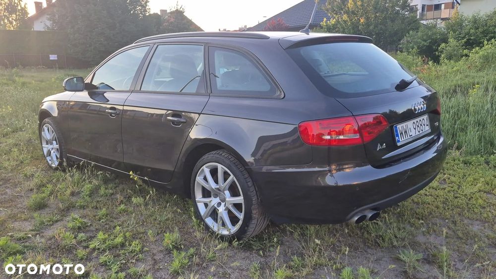 Audi A4 Avant - 12