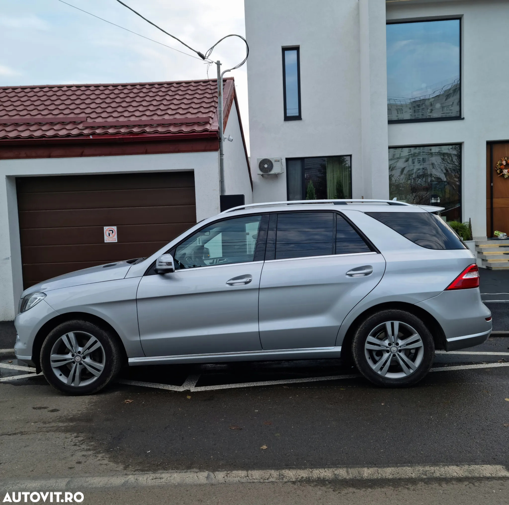 Mercedes-Benz ML 350 BlueTec 4MATIC Aut - 8