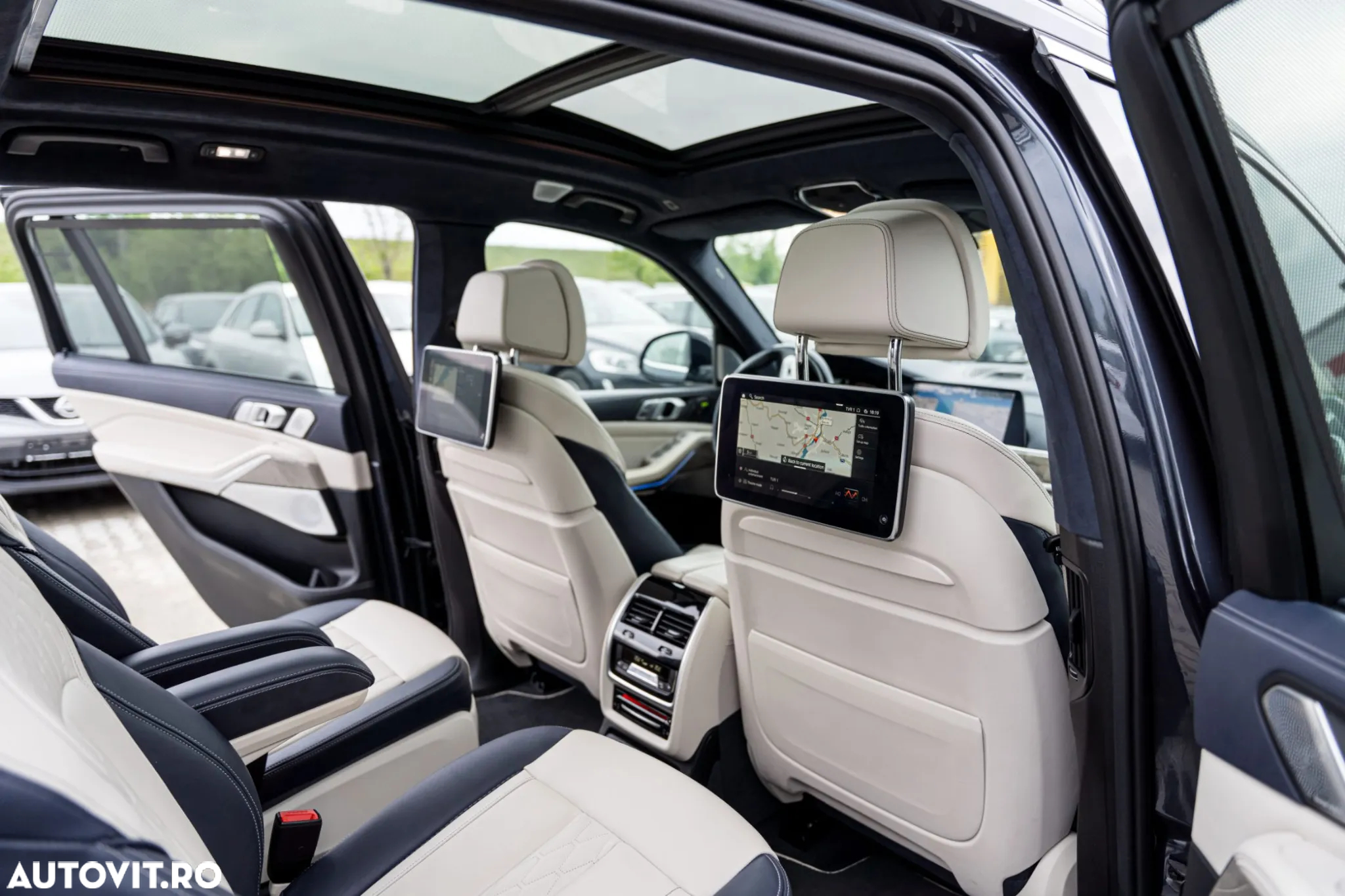 BMW X7 xDrive30d - 23