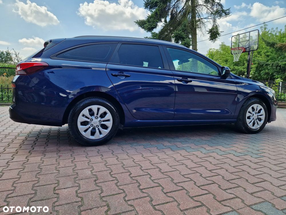 Hyundai i30 1.4 GO Plus - 9