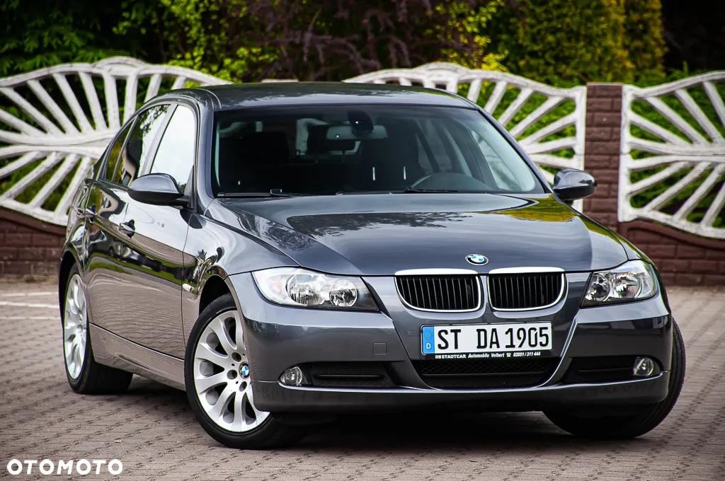 BMW Seria 3 - 16