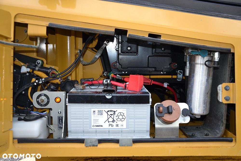 Caterpillar CAT D6K2 LGP, TYLKO 4000 MTH - 19