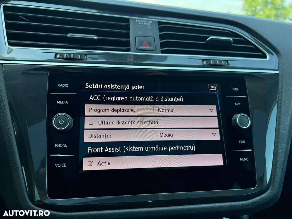 Volkswagen Tiguan - 30