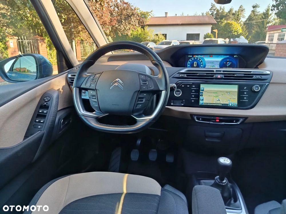 Citroën C4 Picasso 1.2 PureTech Shine S&S - 17