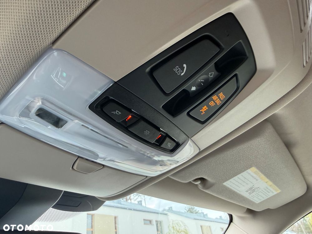 BMW X5 xDrive35i - 37