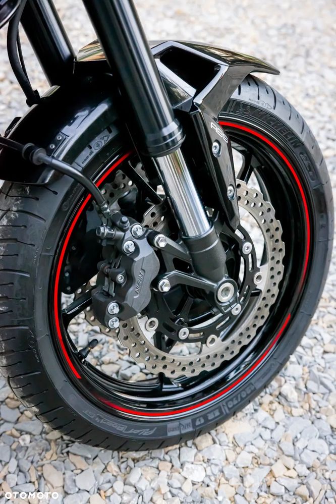 Kawasaki Z 900 - 7
