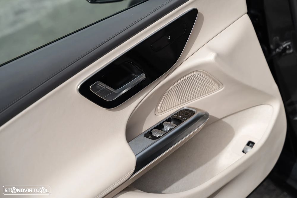 Mercedes-Benz E 300 de 4Matic All-Terrain - 10