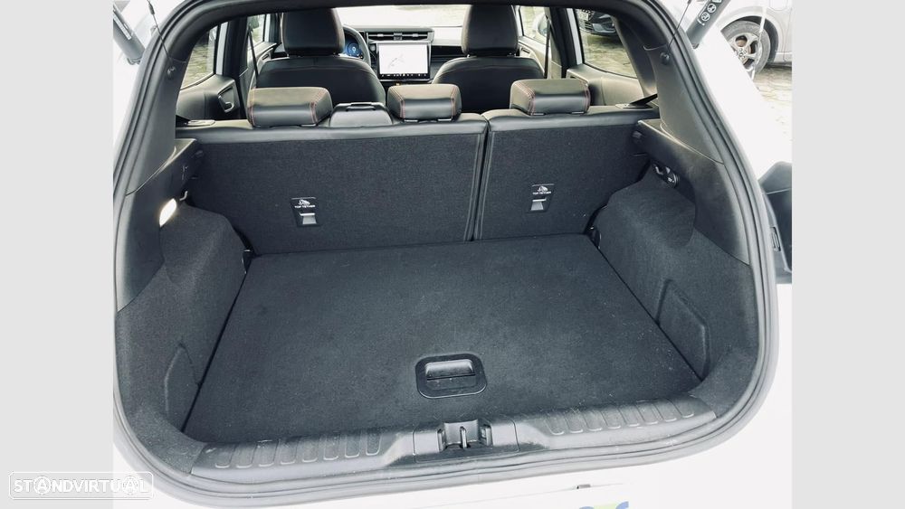 Ford Puma 1.0 EcoBoost MHEV ST-Line X - 24