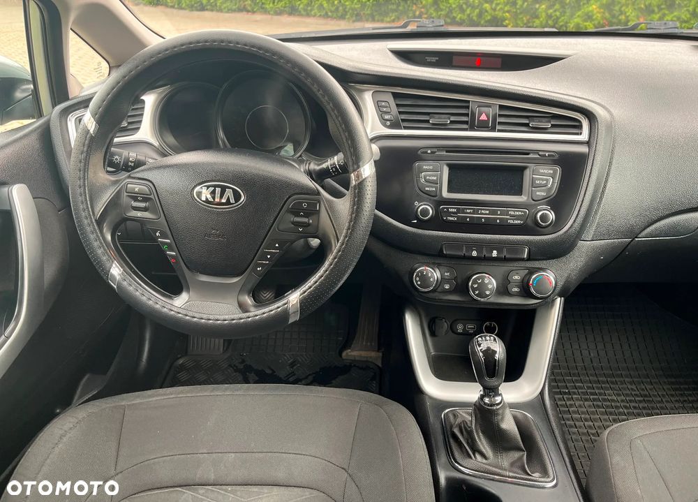 Kia Ceed Cee'd 1.4 CRDi S - 12
