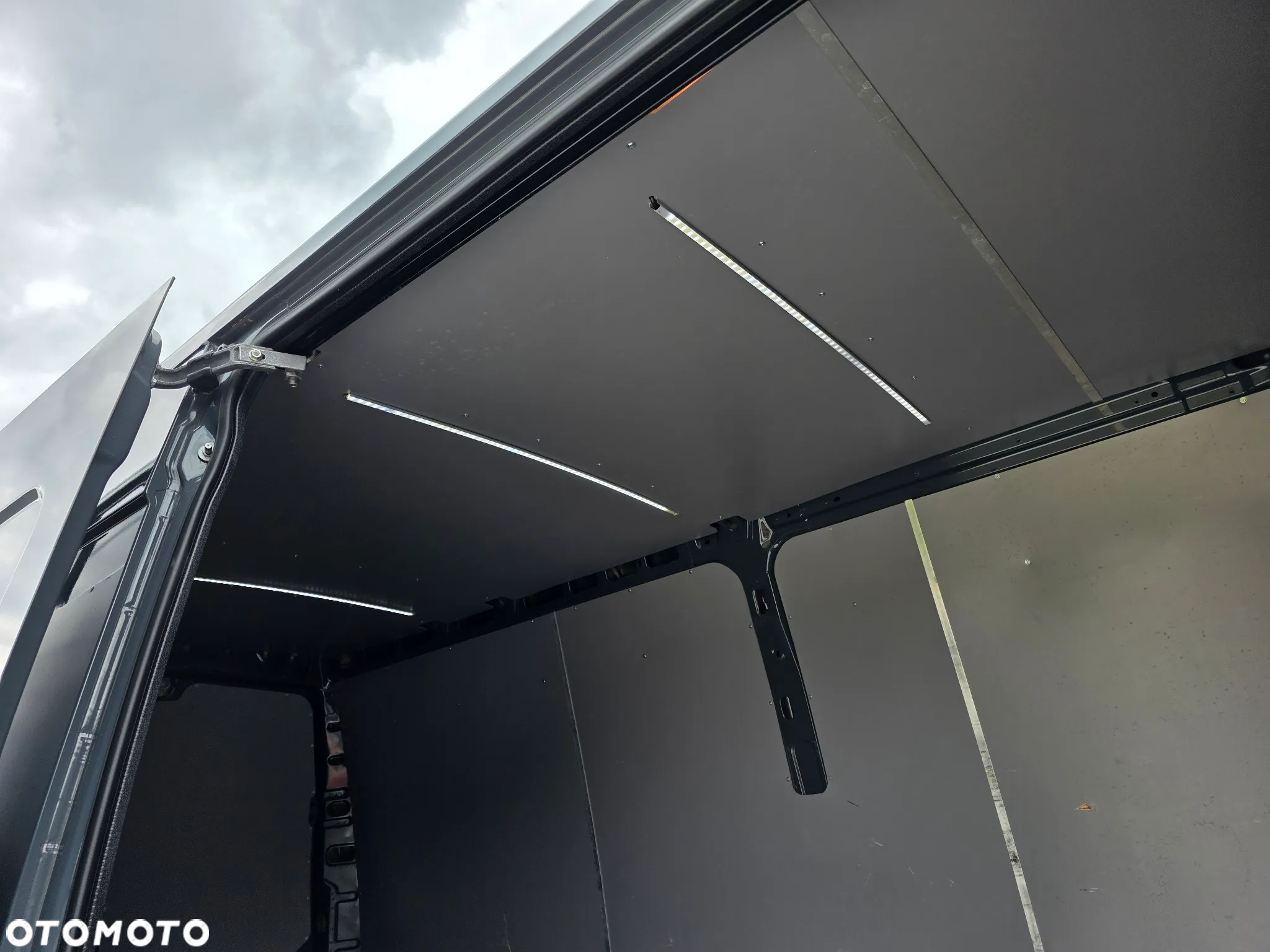 Iveco DAILY 35S16 L3H2 48tyś km SALON POLSKA FV23% LEDY KAMERA - 33