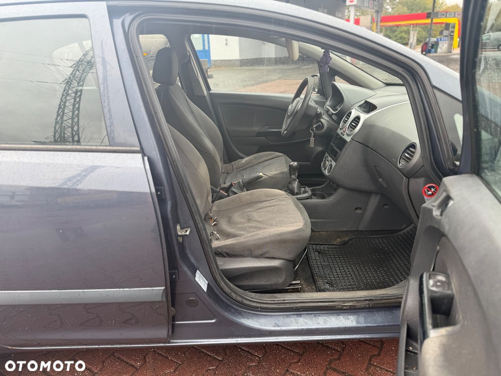 Opel Corsa 1.2 16V Cosmo - 15