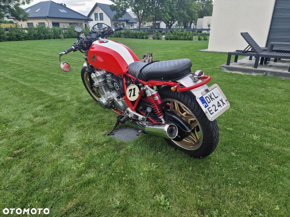 Honda CB - 24