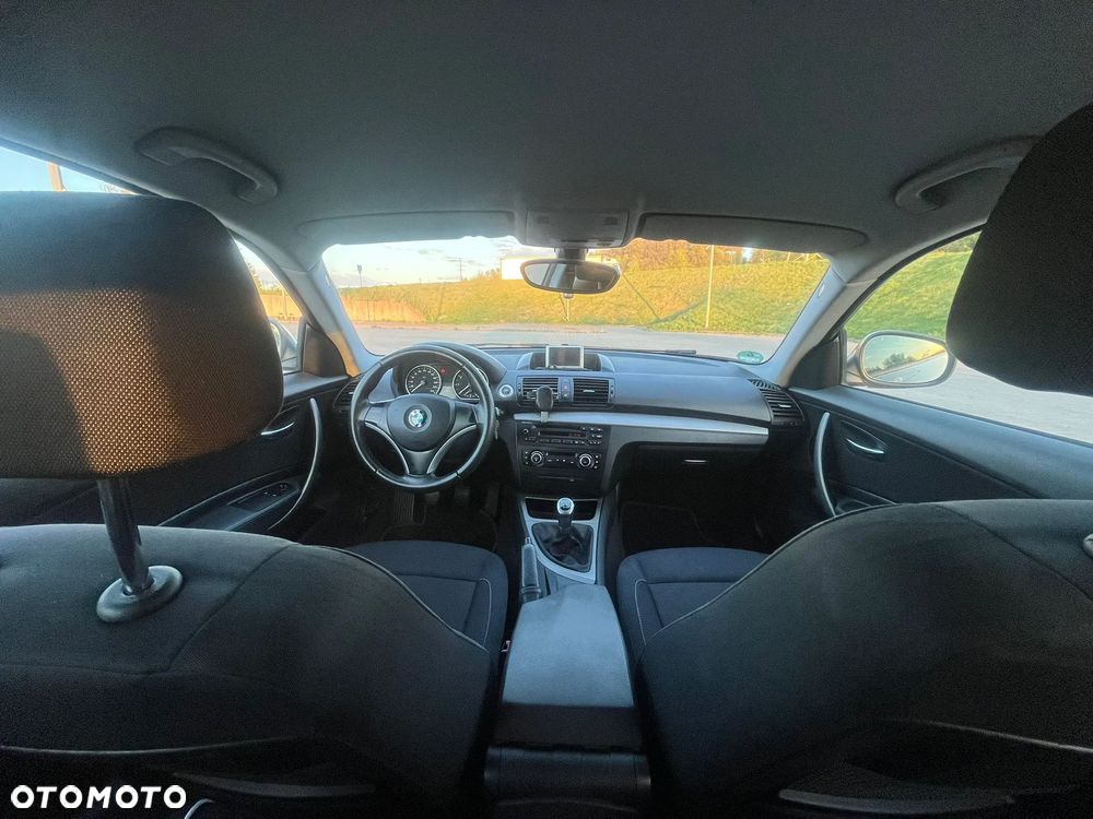 BMW Seria 1 116i Edition Sport - 14