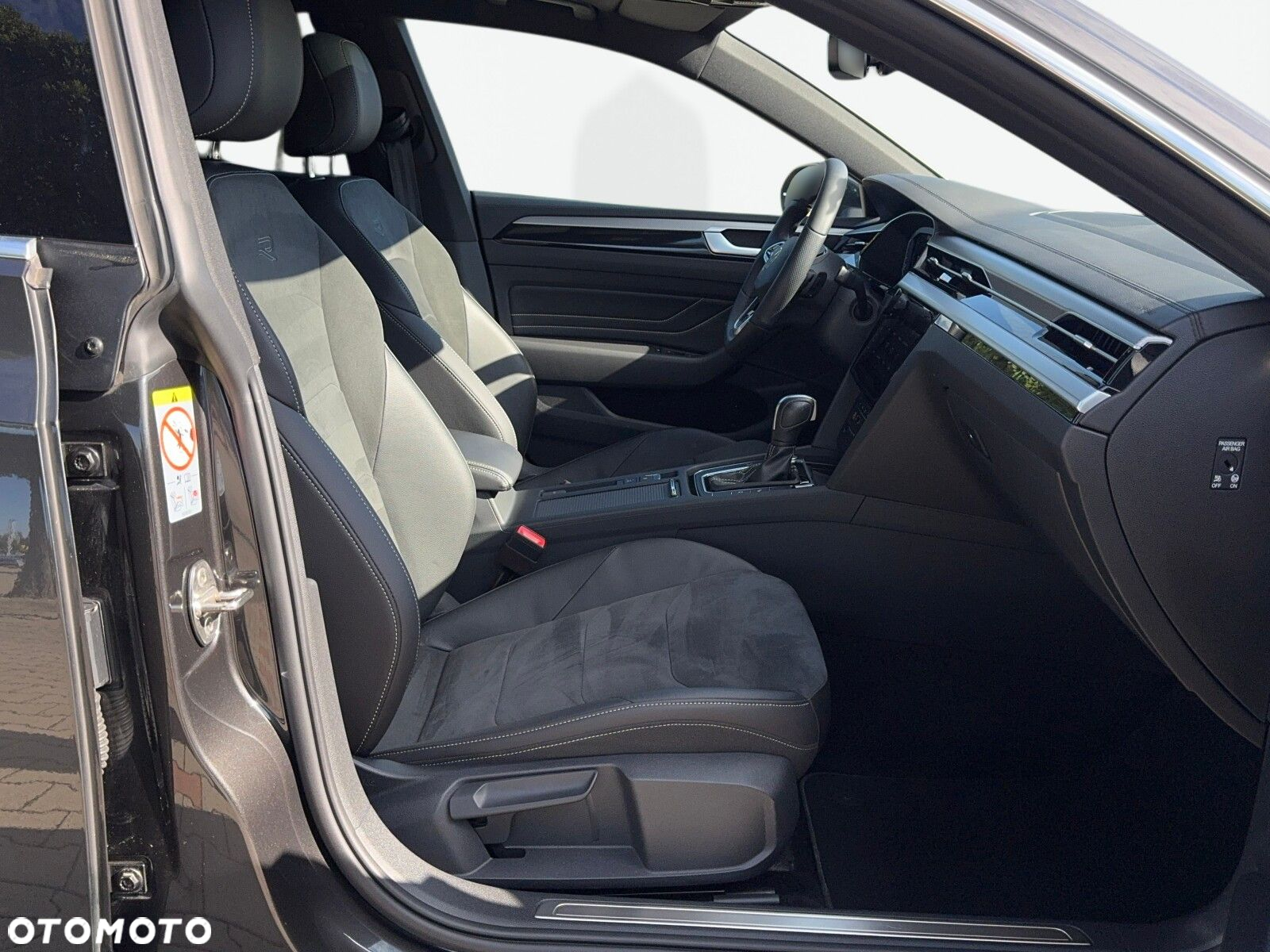 Volkswagen Arteon 2.0 TDI 4Motion R-Line DSG - 19