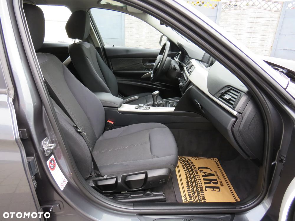 BMW Seria 3 316d - 39