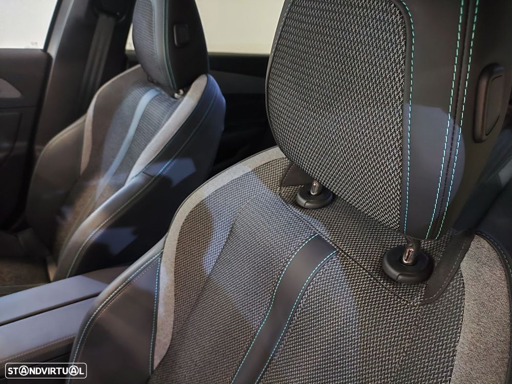 Peugeot 308 1.2 PureTech Allure - 9