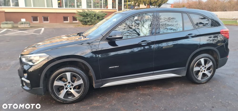 BMW X1 xDrive18d xLine - 4