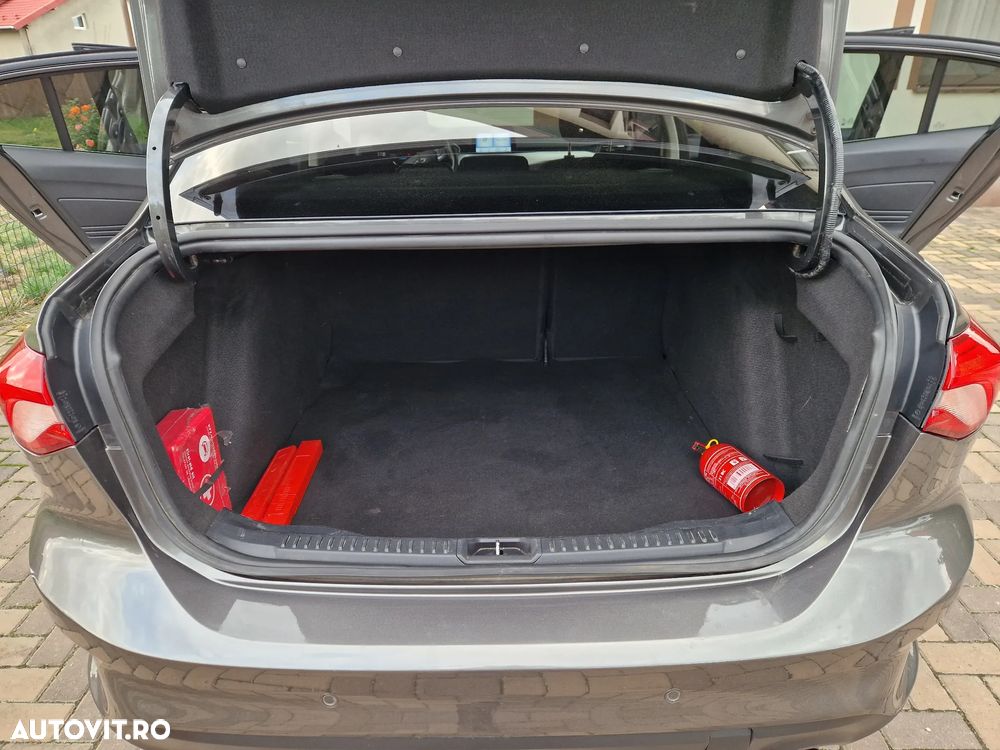 Ford Focus 1.5 EcoBlue Titanium - 20