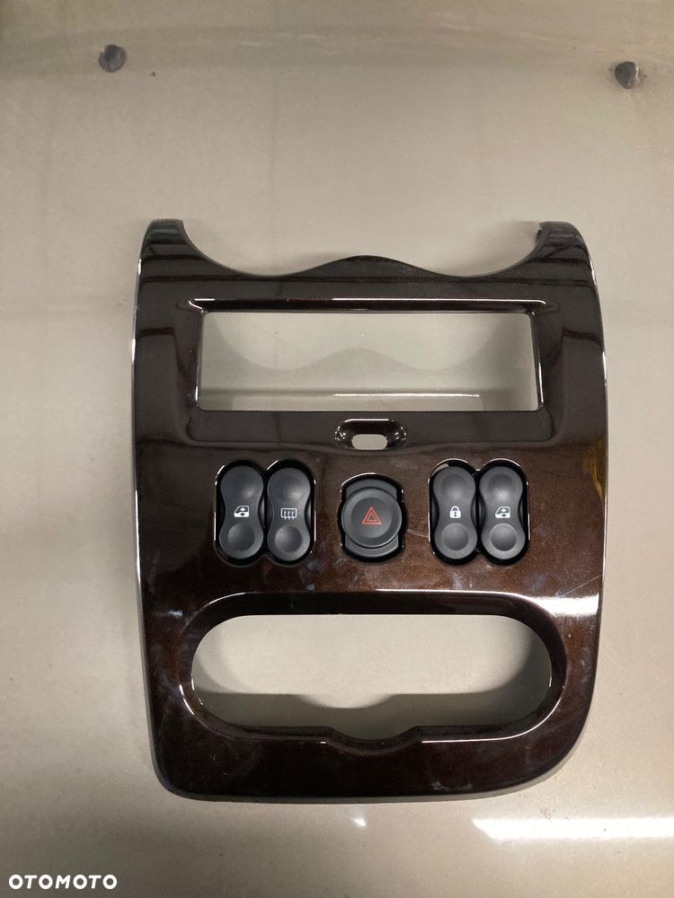 DACIA DUSTER DASTER 1 I LOGAN II RAMKA PANEL OBUDOWA OSŁONA RADIA RAMKA NA RADIO - 3