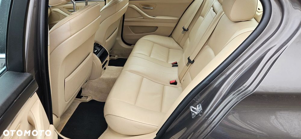 BMW Seria 5 - 8