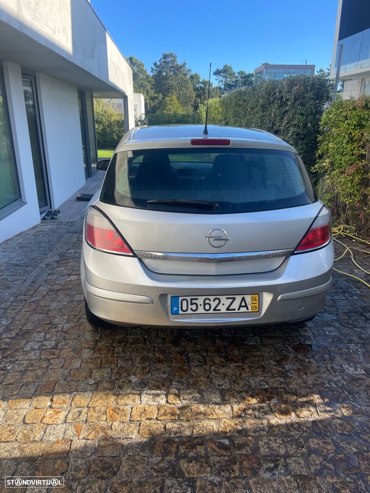 Opel Astra 1.7 CDTI Enjoy - 9