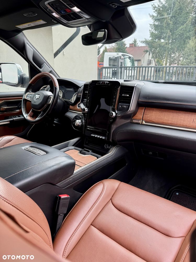 RAM 1500 5.7 Crew Cab Longbed Longhorn Chrome - 24