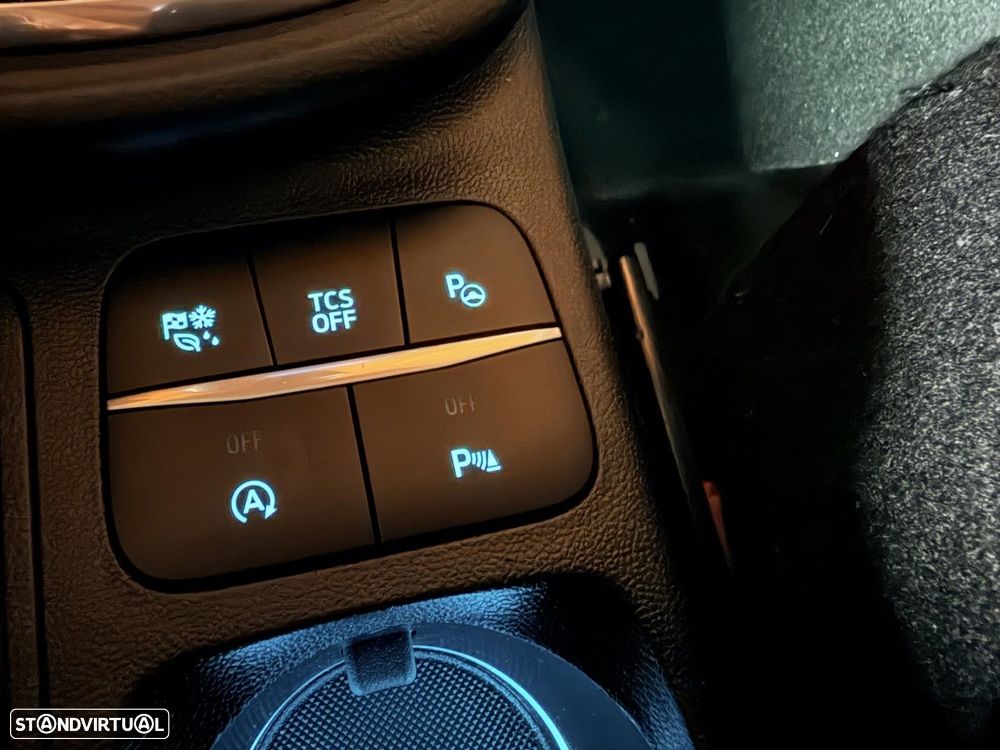 Ford Puma 1.0 EcoBoost MHEV Titanium Design - 19