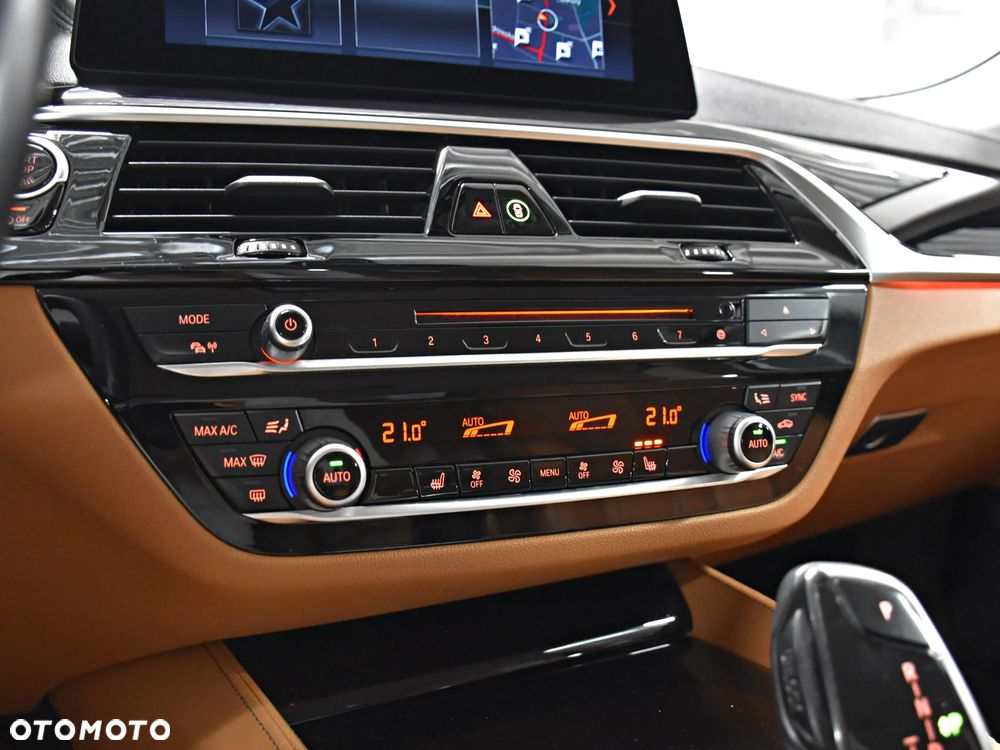 BMW Seria 5 520d mHEV Luxury Line - 20