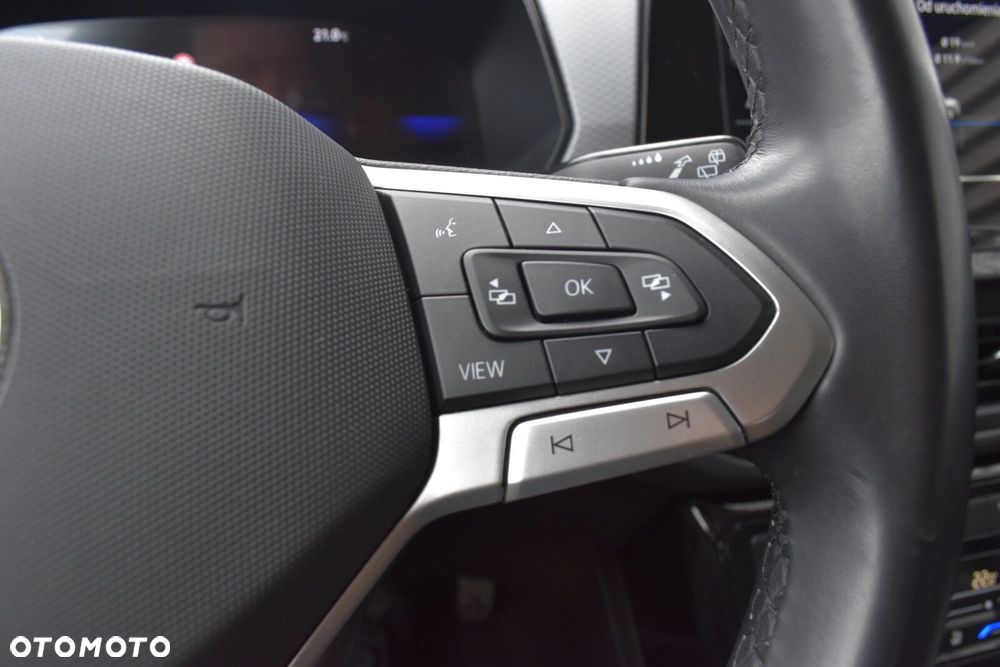 Volkswagen T-Cross - 12