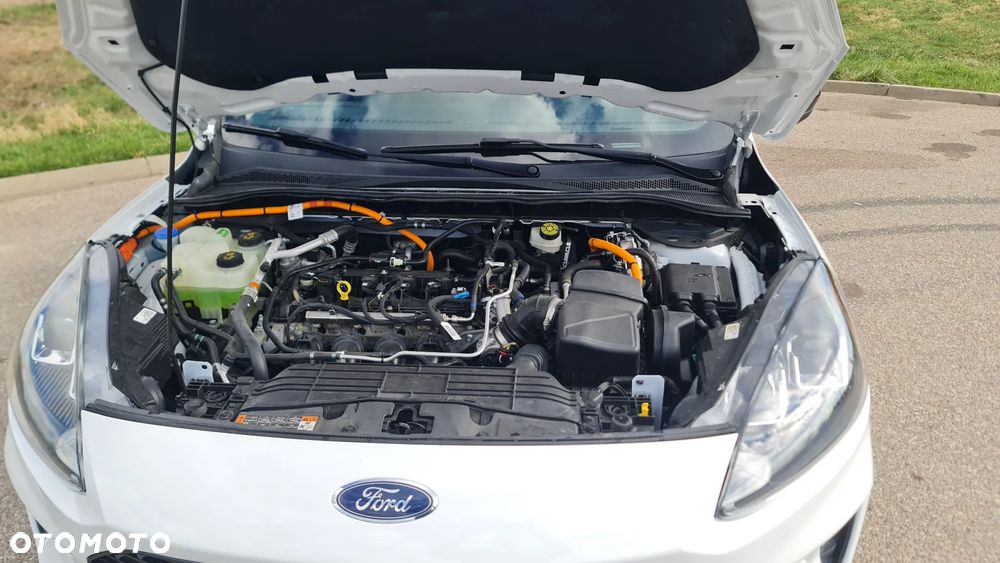 Ford Kuga - 28