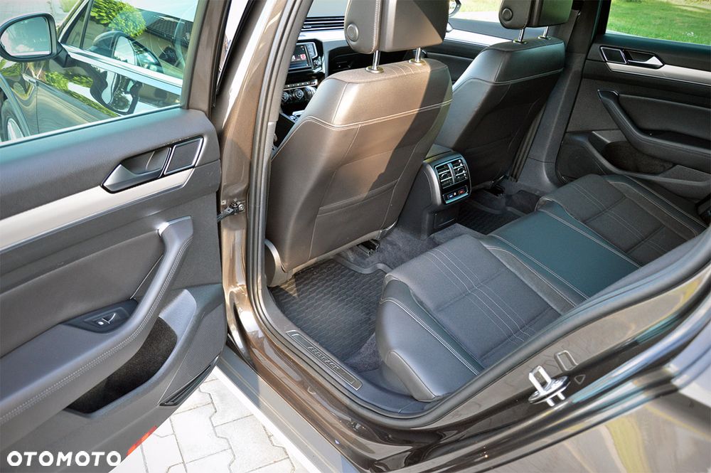 Volkswagen Passat Alltrack 2.0 TDI SCR 4Motion DSG (BMT) - 7