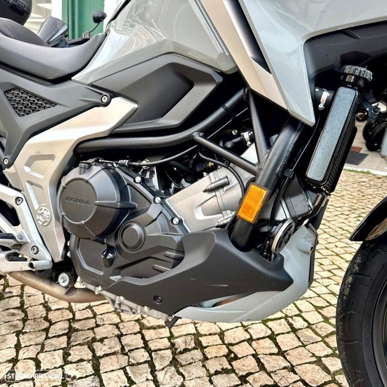 Honda NC750X XA - 8