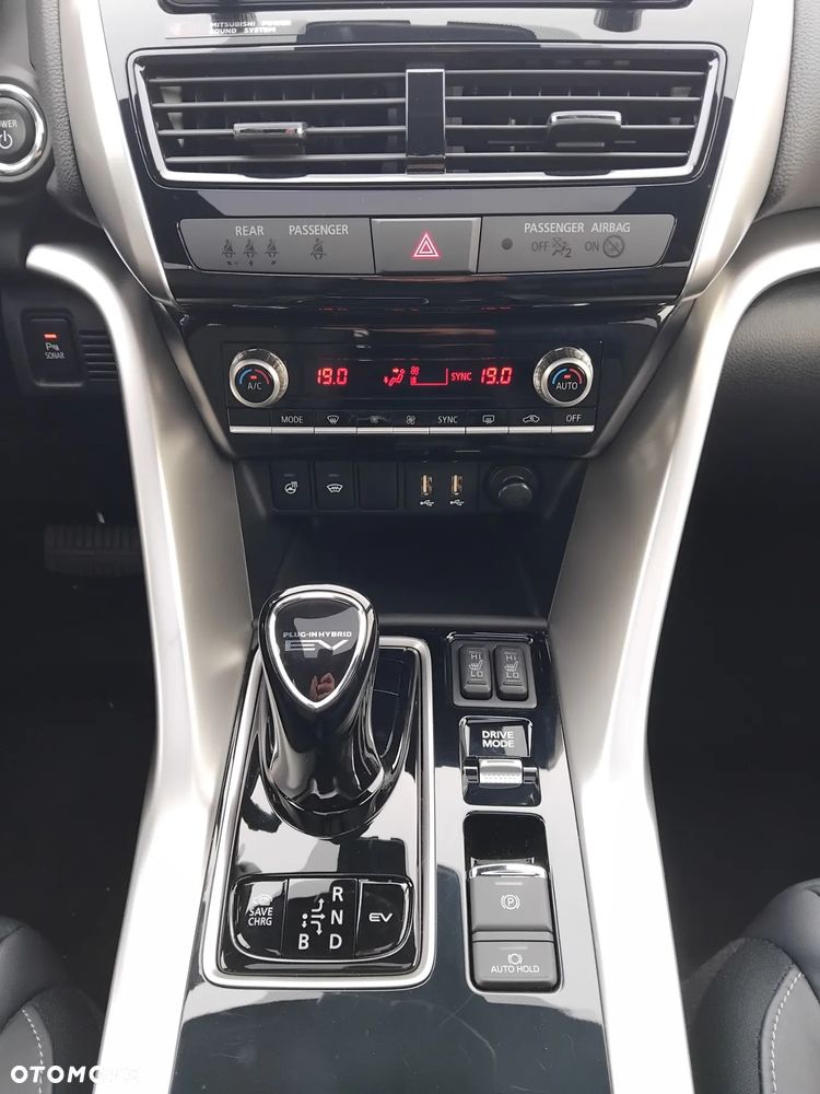Mitsubishi Eclipse Cross 2.4 PHEV Instyle Plus - 7