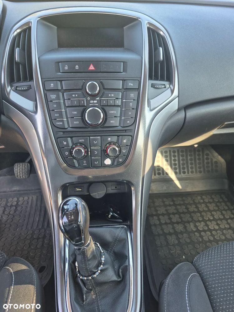 Opel Astra - 16
