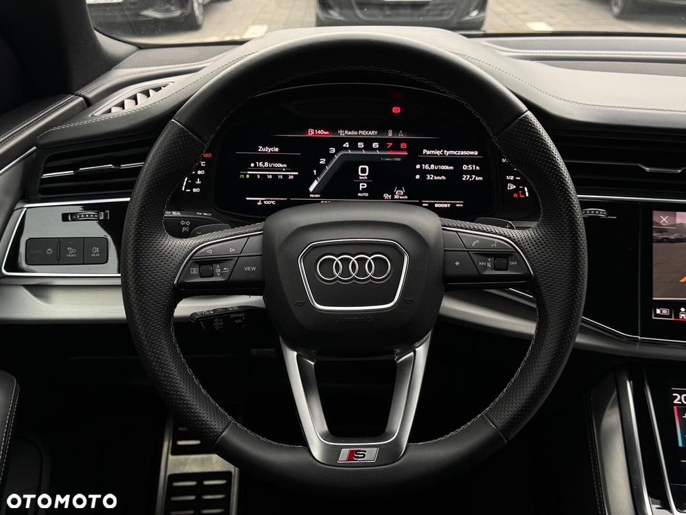 Audi SQ8 - 12