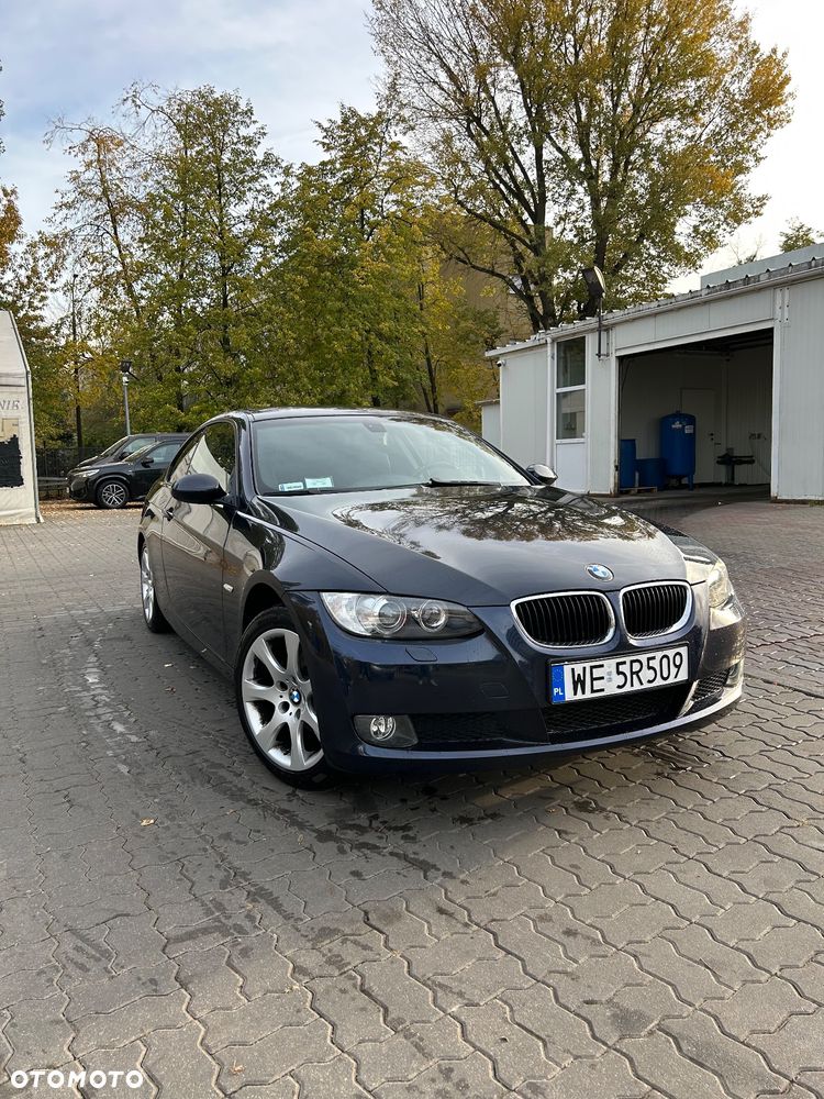 BMW Seria 3 320i - 8