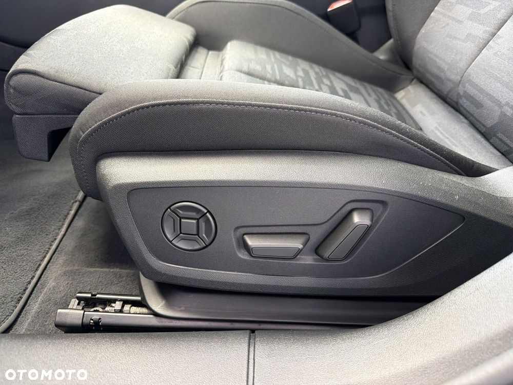 Audi A6 Avant TDI mHEV Quattro S tronic - 29