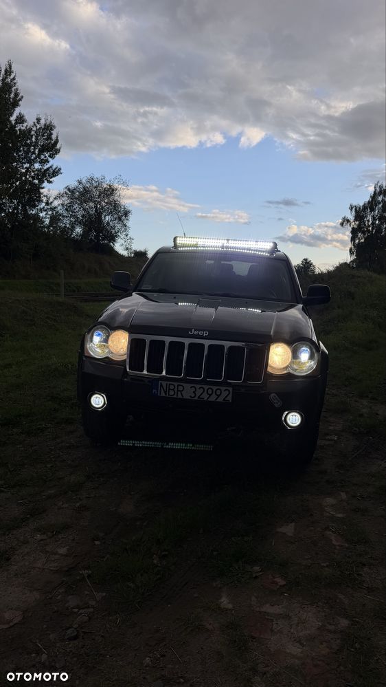 Jeep Grand Cherokee - 3
