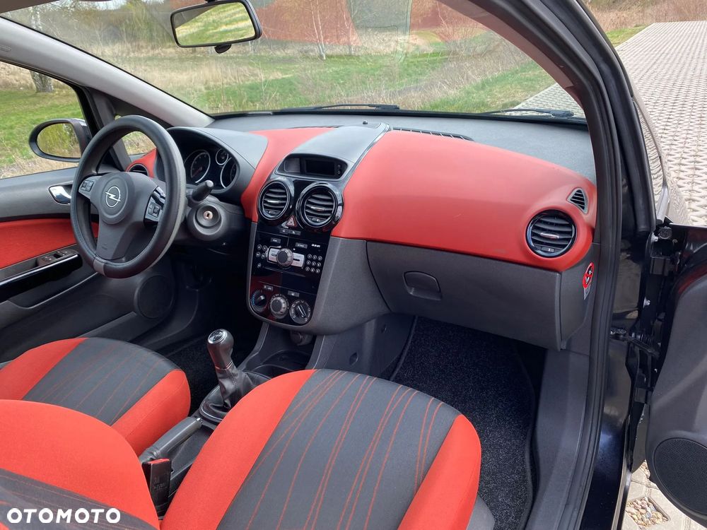 Opel Corsa - 25