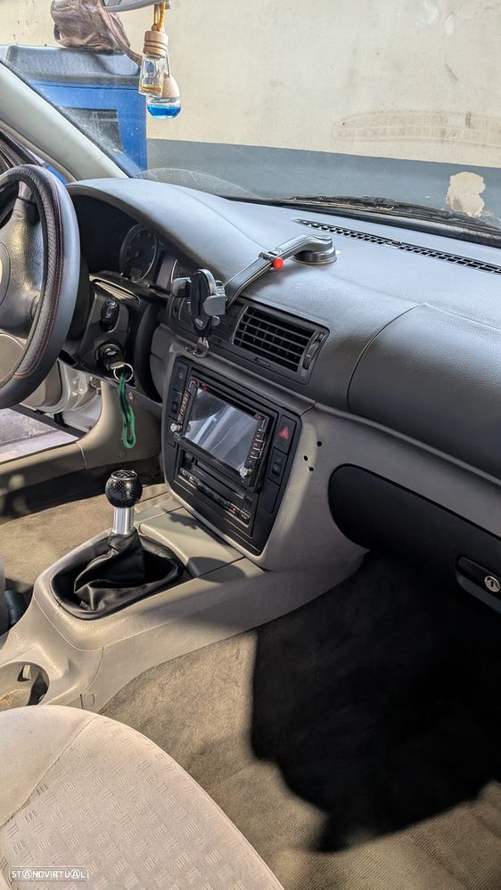 VW Passat Variant 1.9 TDi - 16