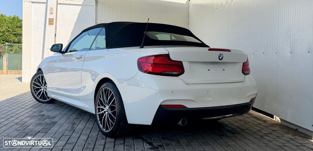 BMW 218 i Cabrio Pack M Auto - 11